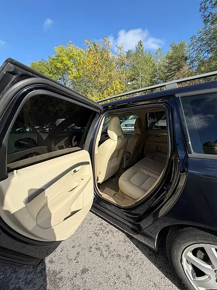 Volvo V70 2009 photo 4