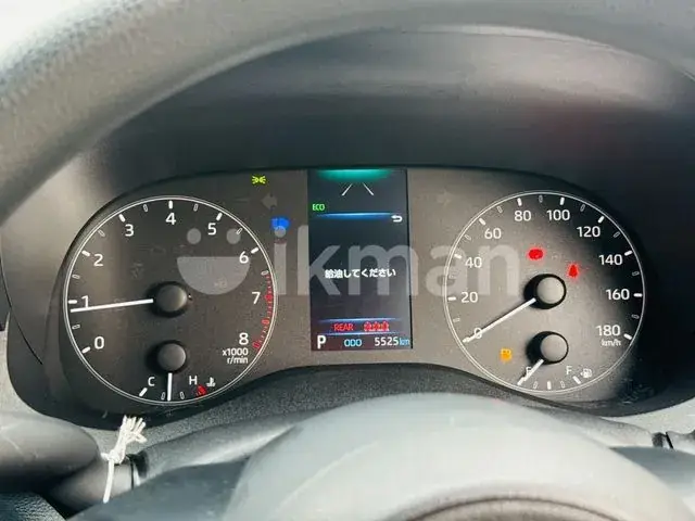 Toyota Yaris 2023 photo 5