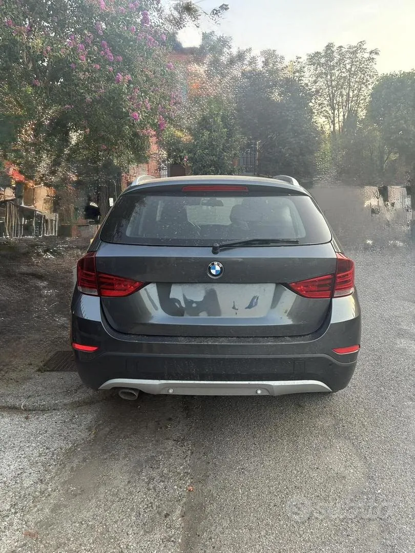 BMW X1 2012 photo 3