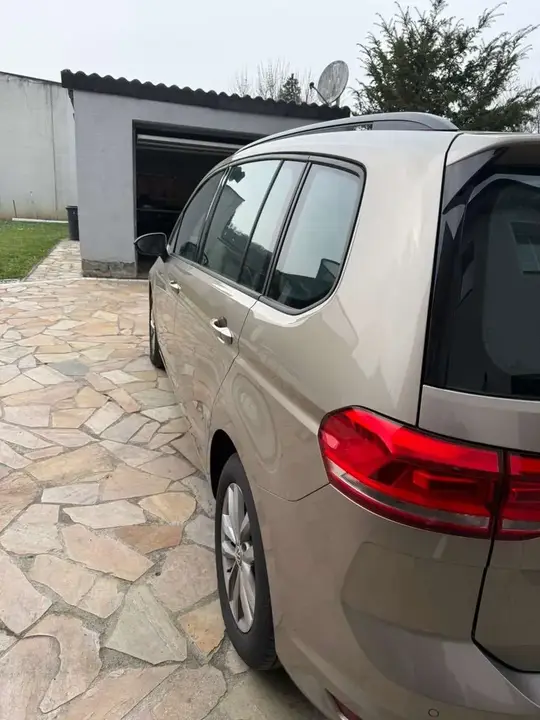 Volkswagen Touran 2016 photo 3