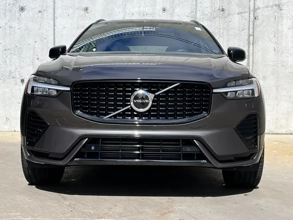 Volvo Xc60 2022 photo 2