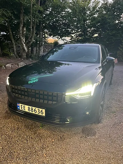 Polestar 2 2023 photo 4