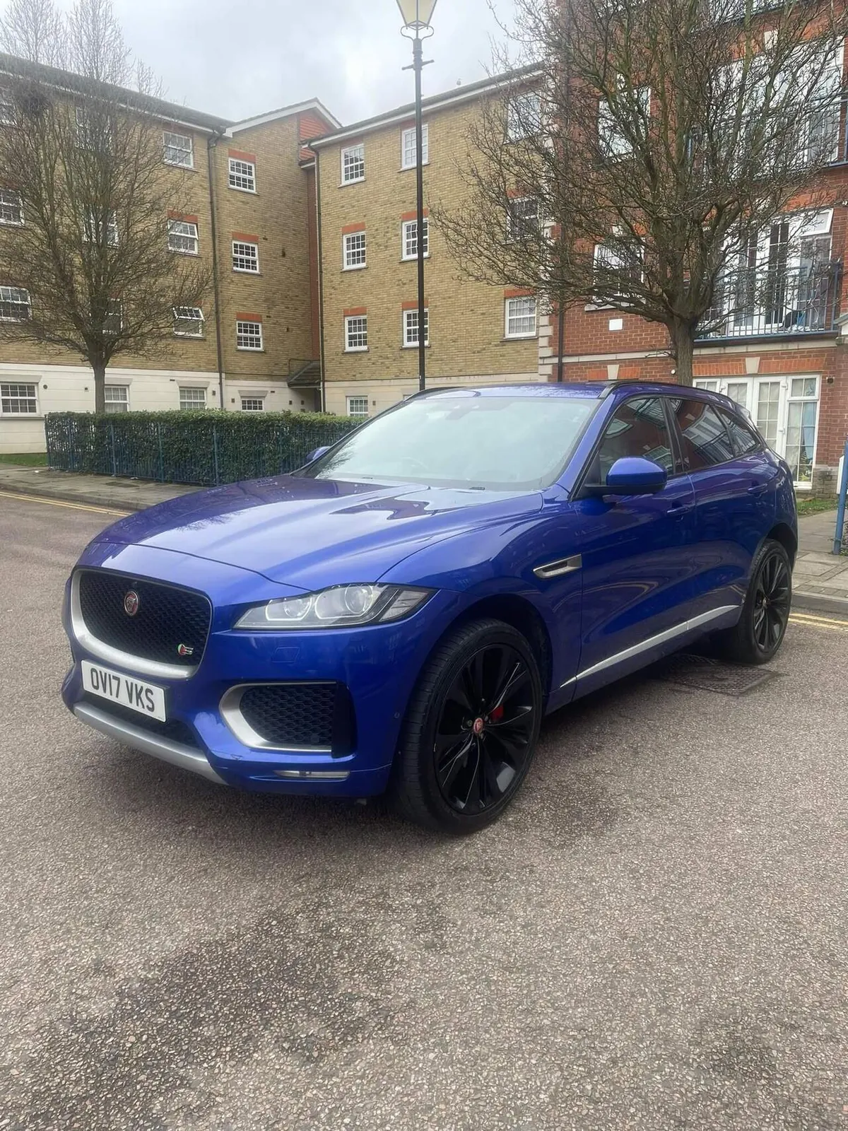 Jaguar F-Pace 2017 photo 2