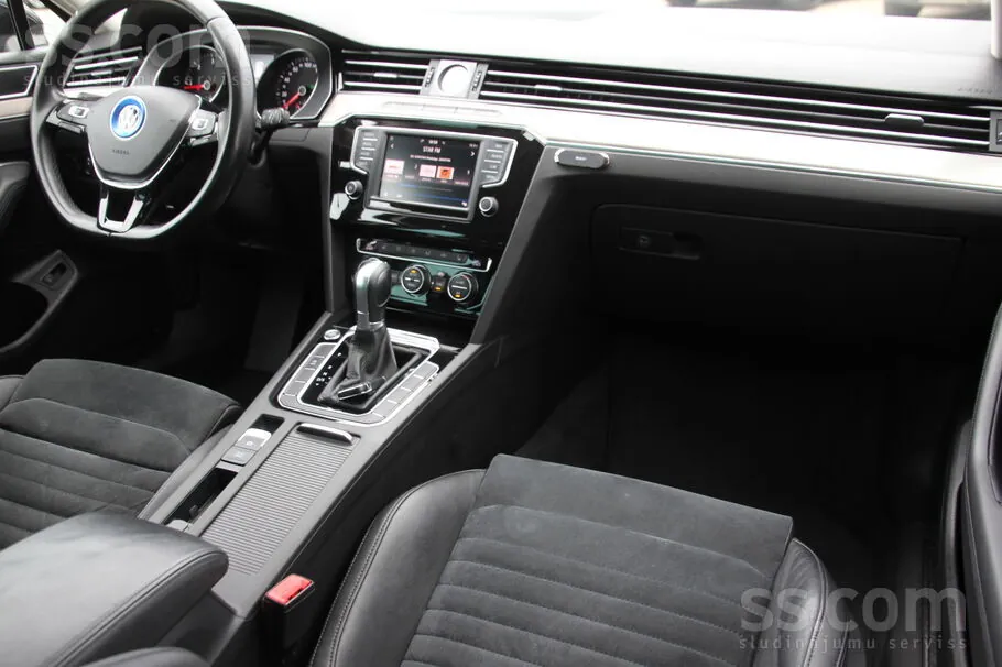 Volkswagen Passat 2016 photo 5