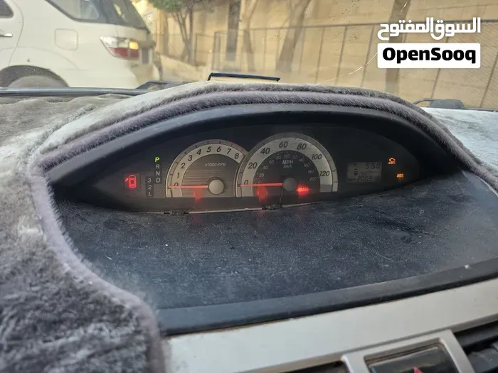 Toyota Yaris 2008 photo 2