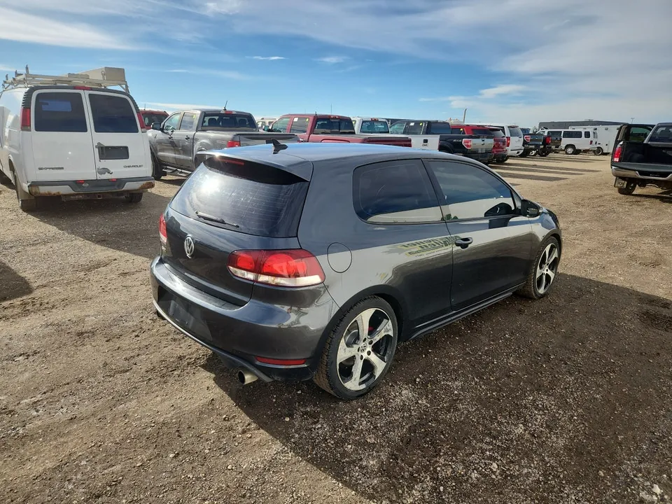 Volkswagen Golf 2013 photo 4