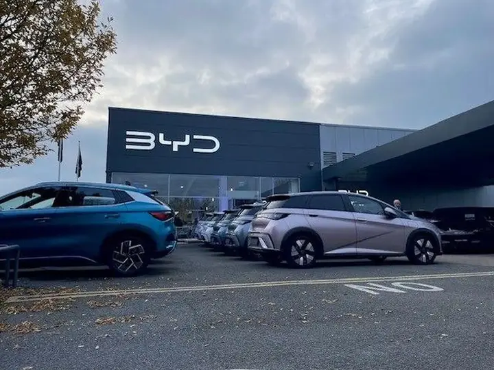 BYD Seal 2025 photo 3