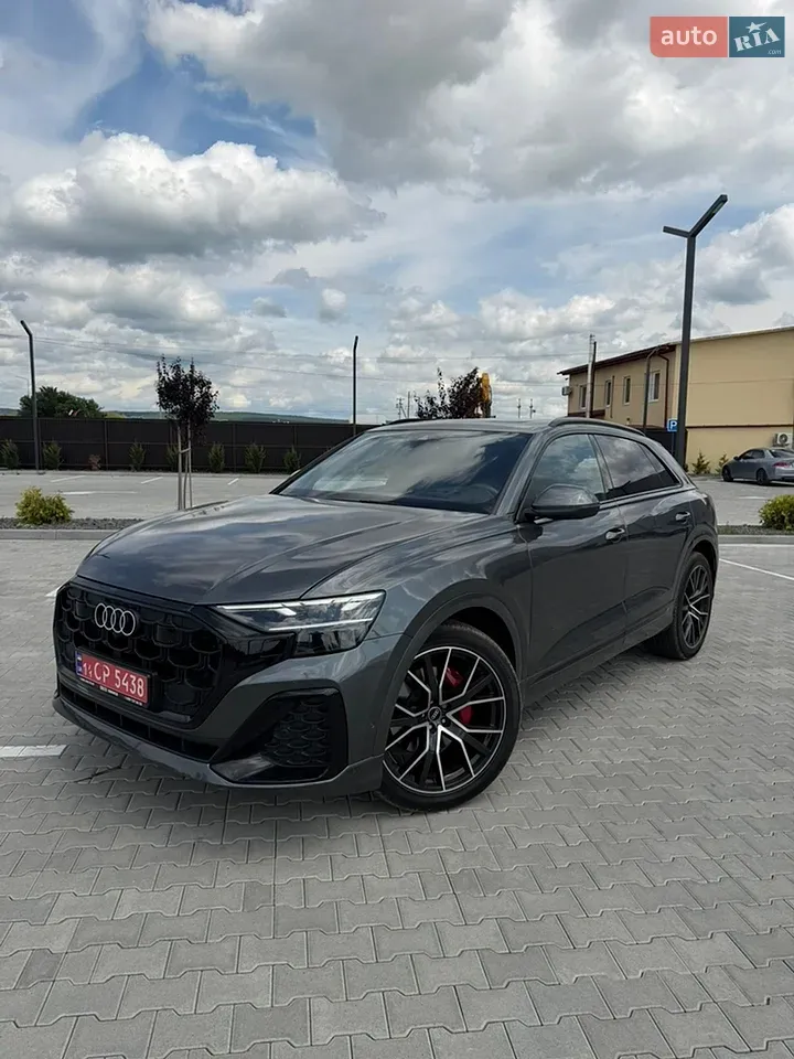 Audi Q8 2021 photo 5