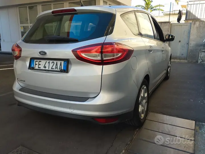 Ford C-Max 2016 photo 3