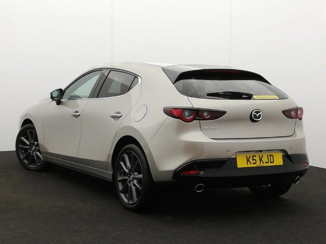 Mazda Mazda3 2026 photo 2