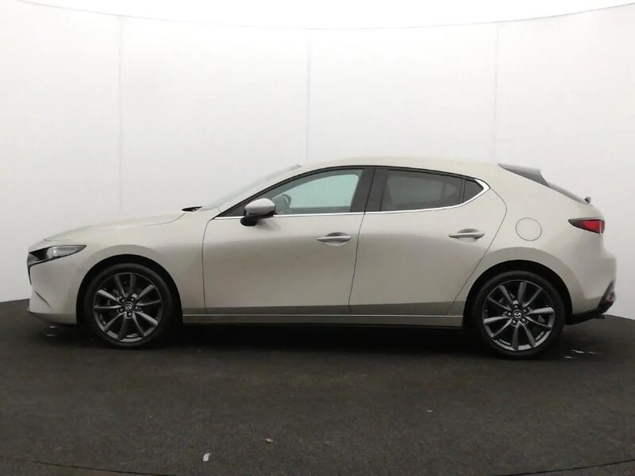 Mazda Mazda3 2026 photo 4