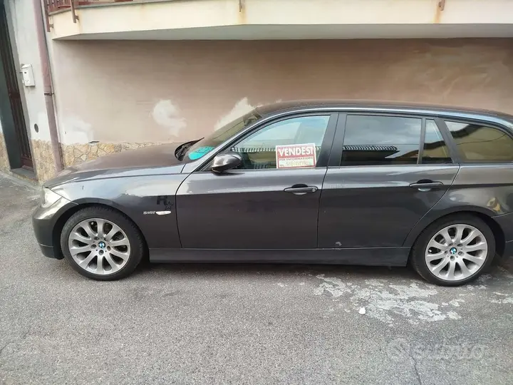 BMW 320D 2007 photo 2