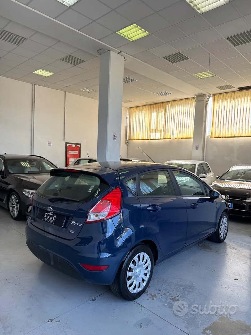Ford Fiesta 2014 photo 5