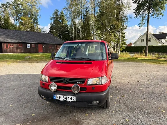 Volkswagen Caravelle 2001 photo 2
