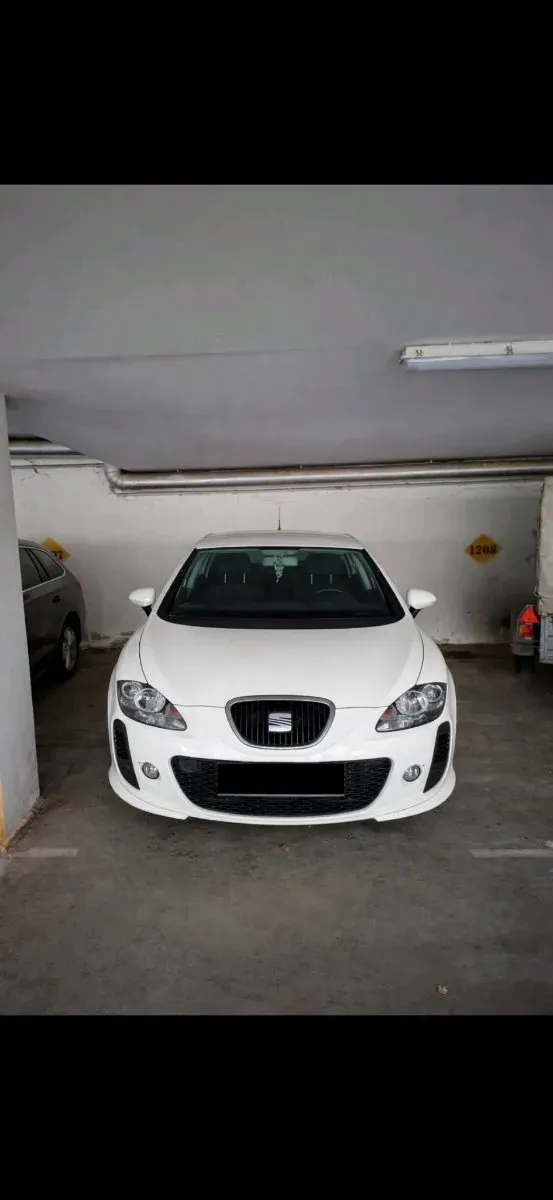 Seat Leon 2013 photo 2