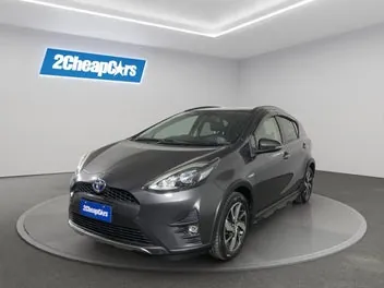 Toyota Aqua 2017 photo 2