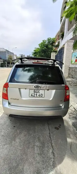 Kia Carens 2008 photo 2