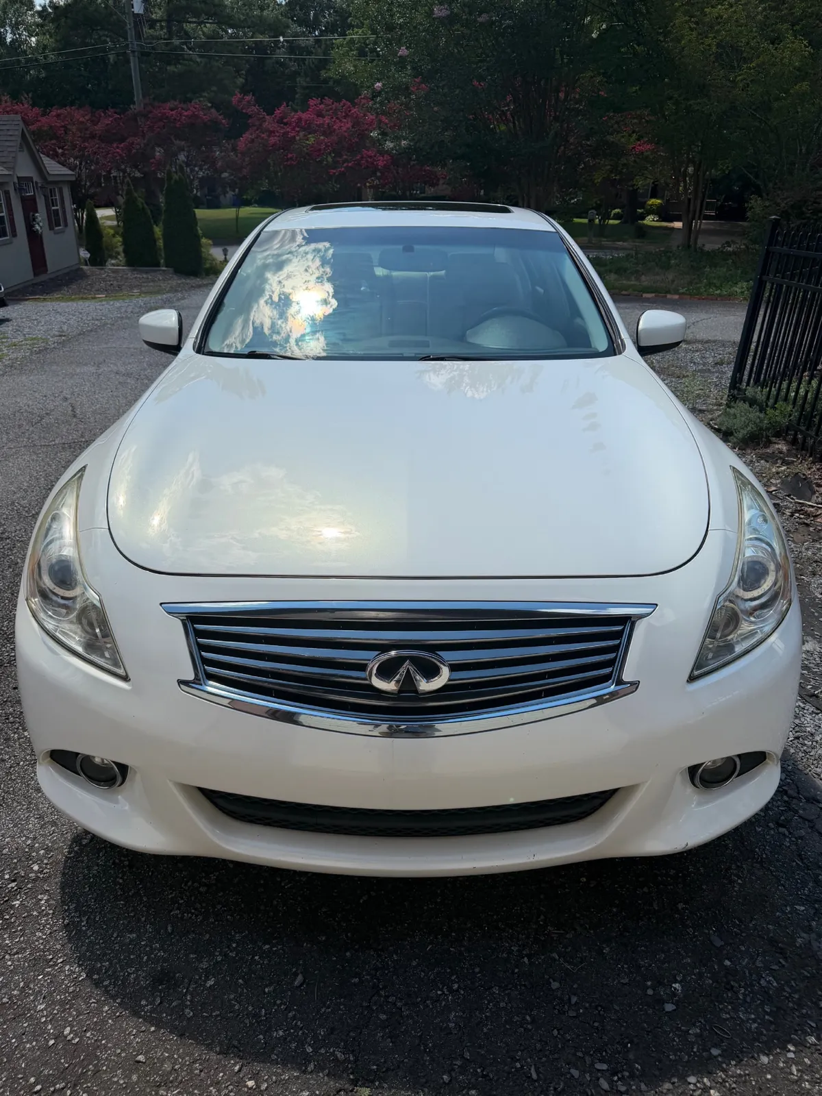 Infiniti G37