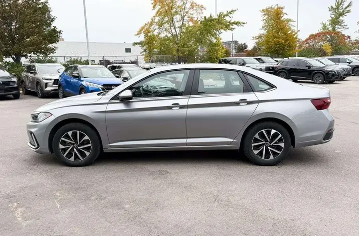 Volkswagen Jetta 2025 photo 5