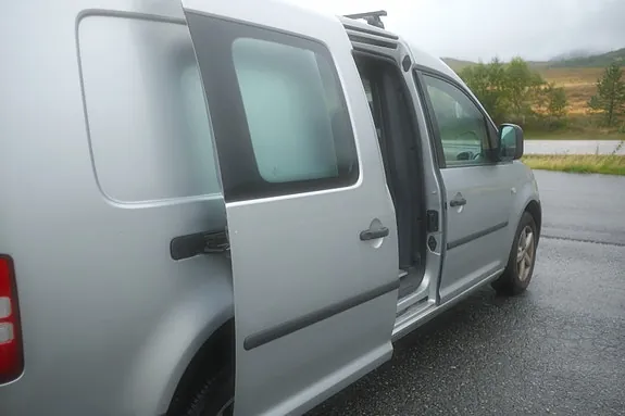 Volkswagen Caddy Maxi 2013 photo 5