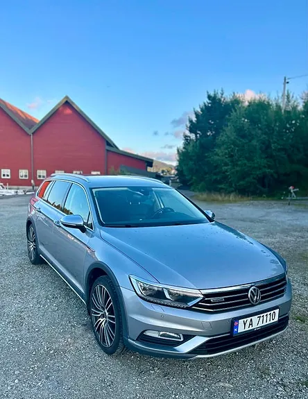 Volkswagen Passat 2018 photo 2