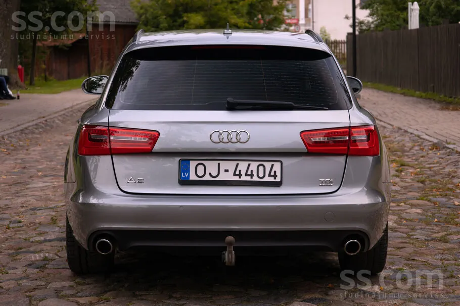 Audi A6 Avant 2012 photo 5