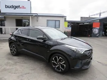 Toyota C-Hr 2017 photo 2