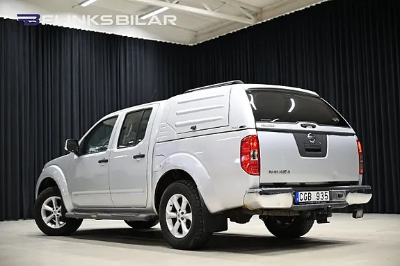Nissan Navara 2012 photo 4