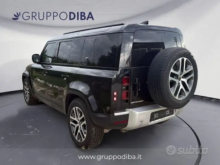 Land Rover Defender 2022 photo 5