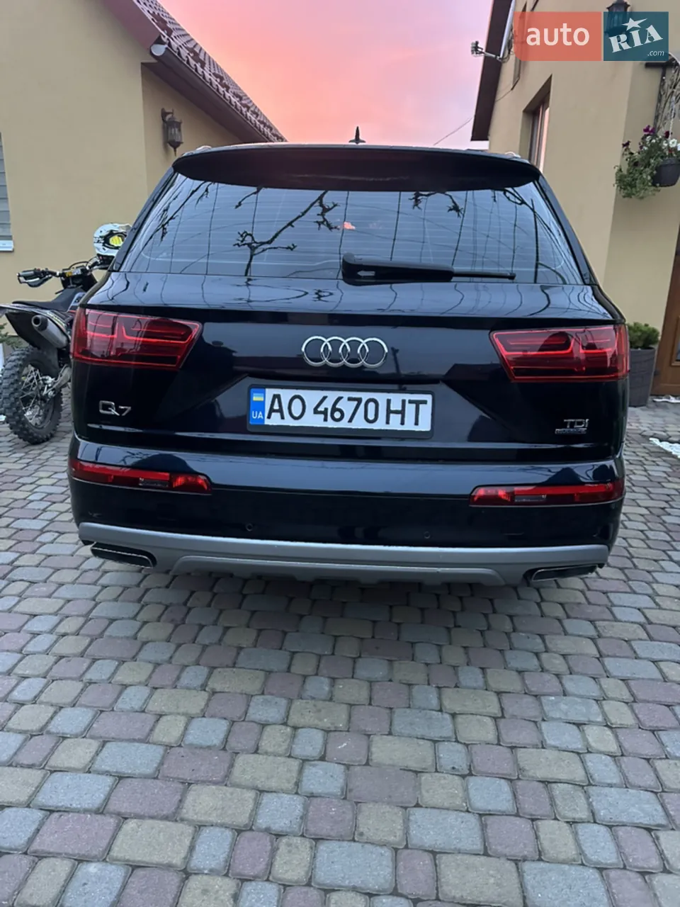 Audi Q7 2015 photo 3