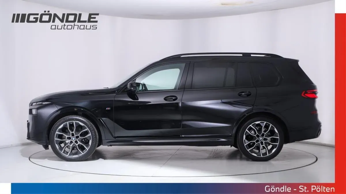 BMW X7 2025 photo 3