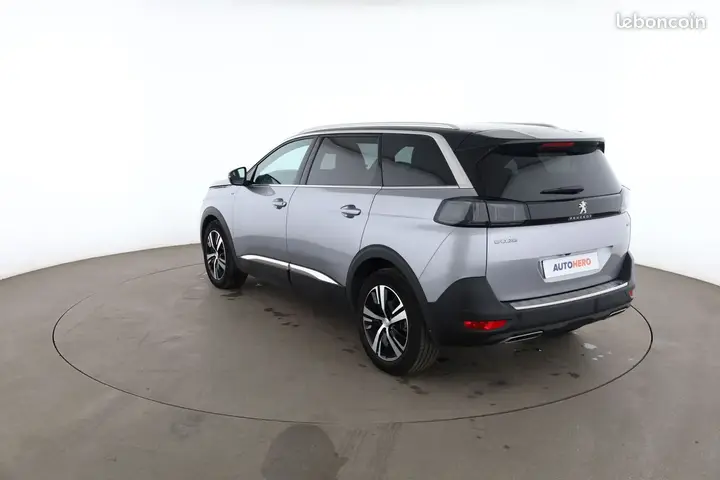 Peugeot 5008 2024 photo 2