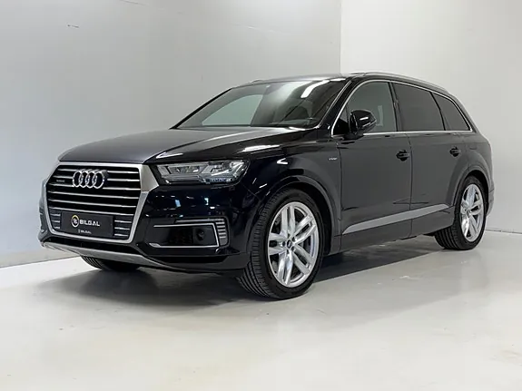 Audi Q7 2017 photo 4