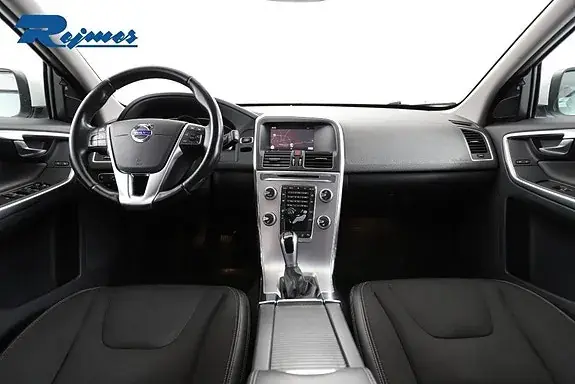 Volvo Xc60 2017 photo 2