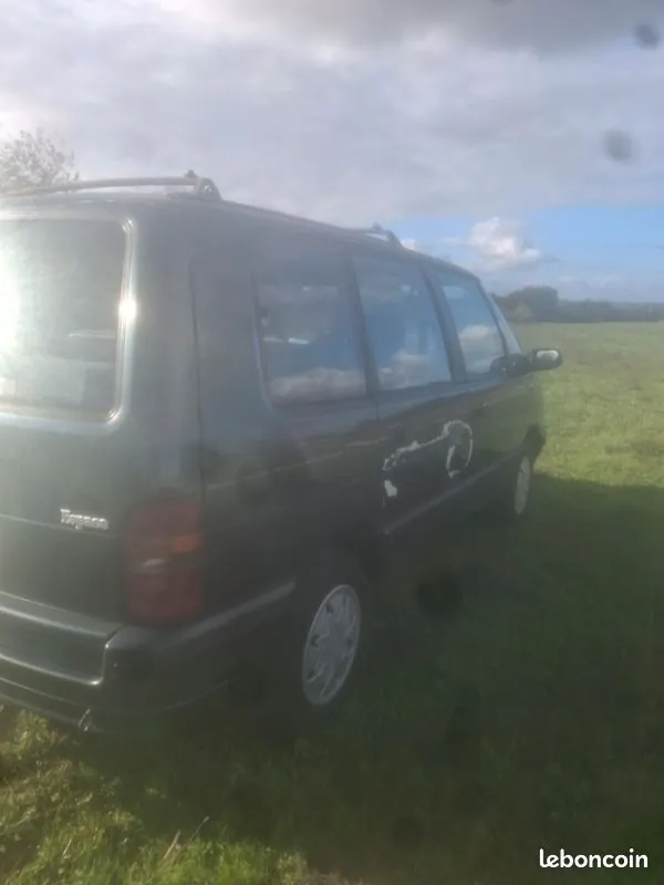 Renault Espace 1993 photo 2