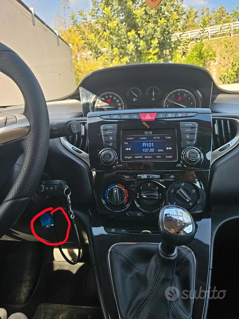 Lancia Ypsilon 2019 photo 5