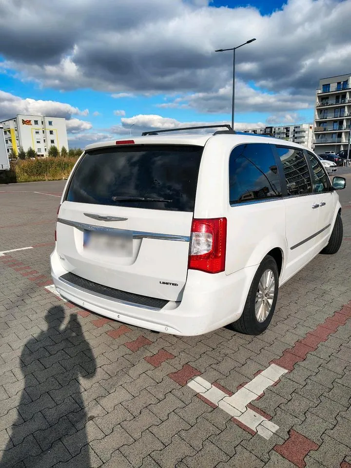Chrysler Town & Country