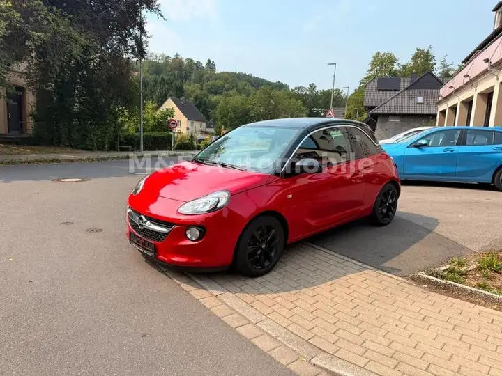 Opel Adam