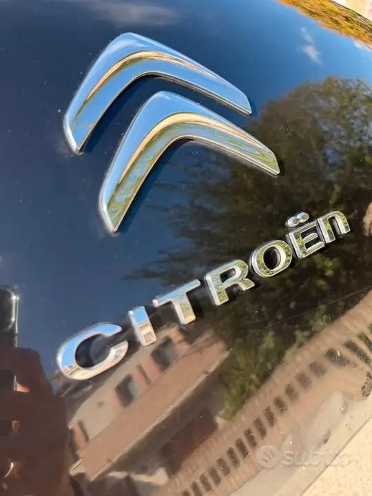 Citroen C3 2011 photo 4