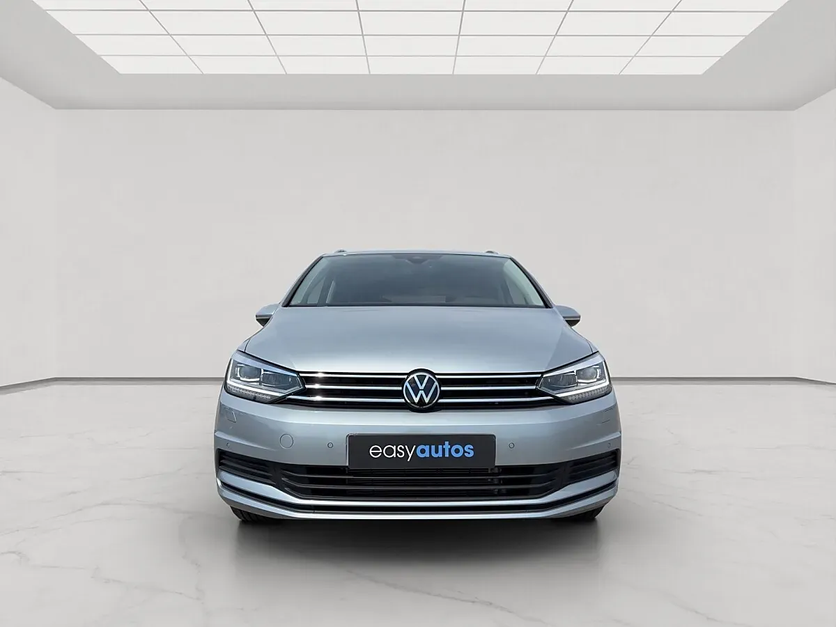 Volkswagen Touran 2026 photo 2