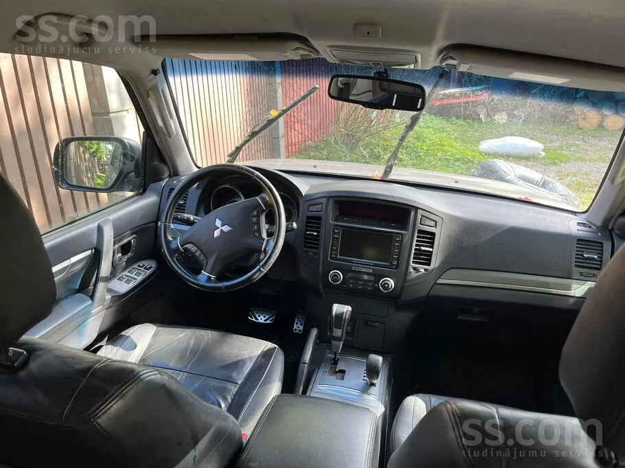 Mitsubishi Pajero 2006 photo 4