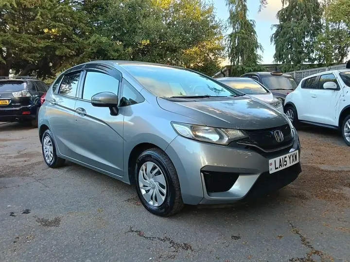 Honda Jazz 2015 photo 3