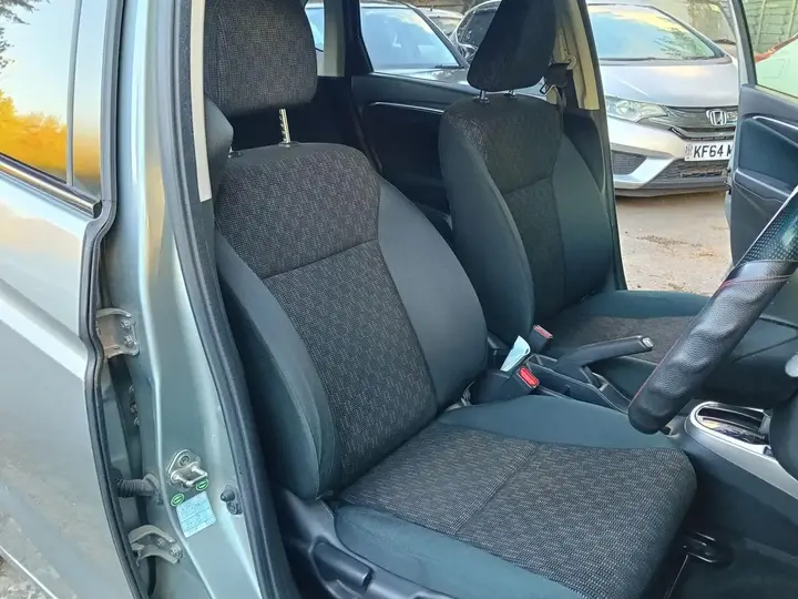 Honda Jazz 2015 photo 4