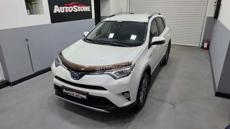 Toyota Rav4 2017 photo 4