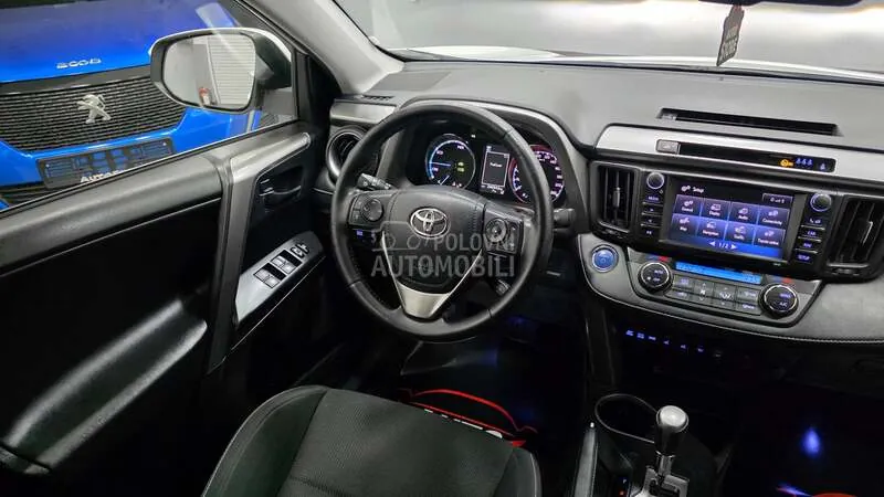Toyota Rav4 2017 photo 2
