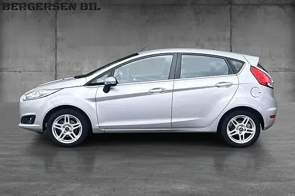 Ford Fiesta 2014 photo 3