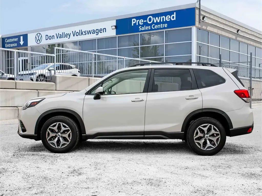 Subaru Forester 2023 photo 3