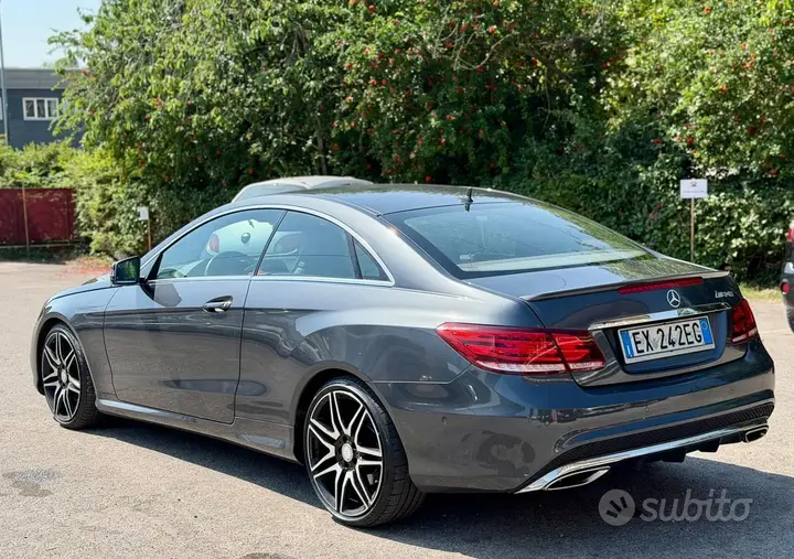 Mercedes-Benz E 400 Coupé 2014 photo 4