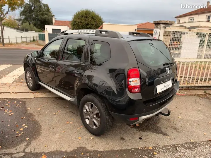 Dacia Duster 2015 photo 4