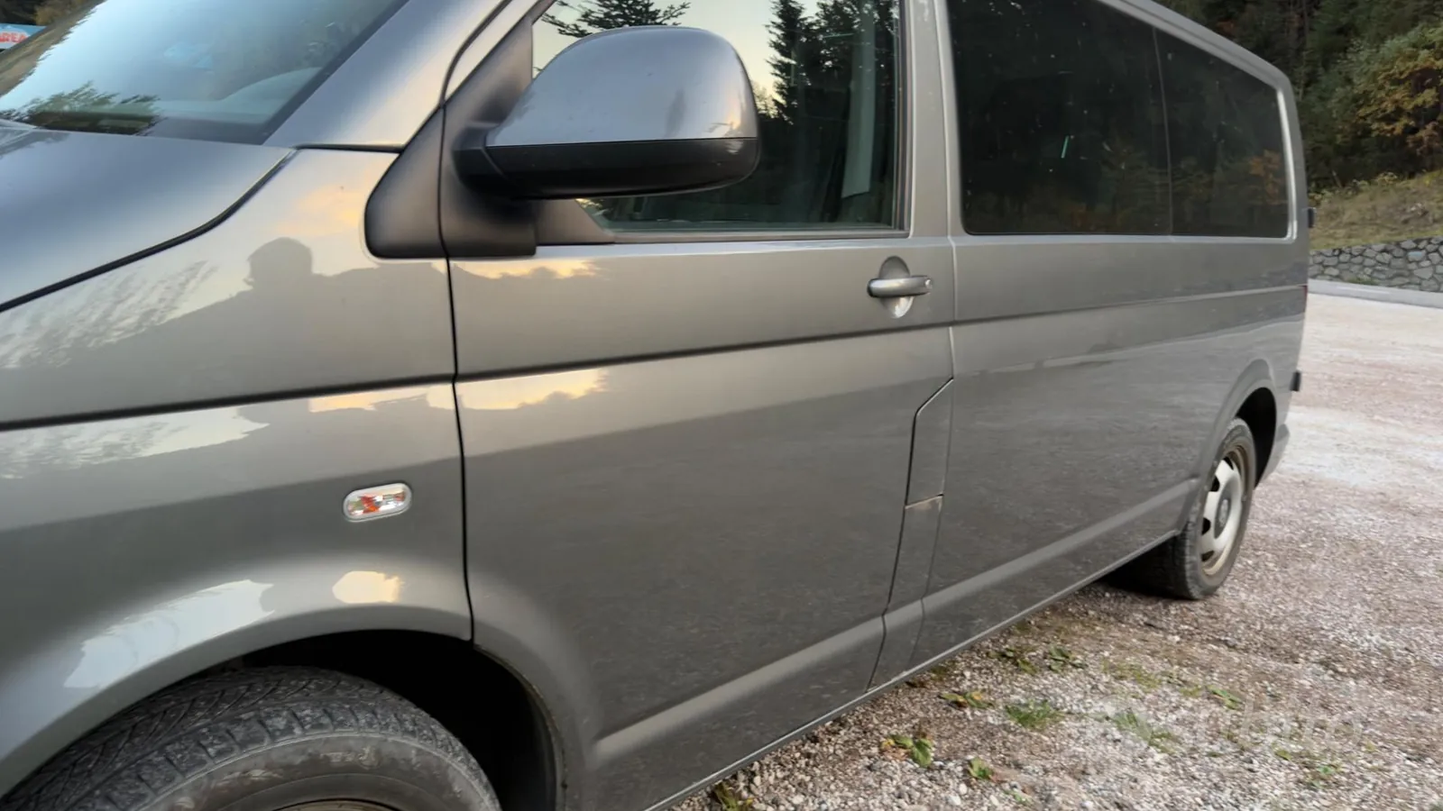 Volkswagen Caravelle 2011 photo 3